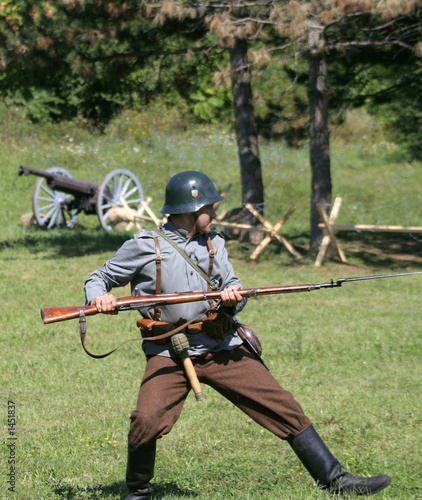 soldier in attack position i