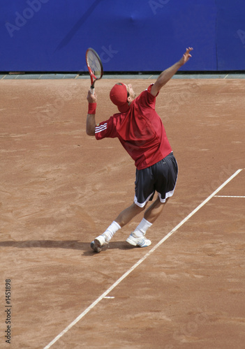 tennis man serving the ball © Tudor Stanica