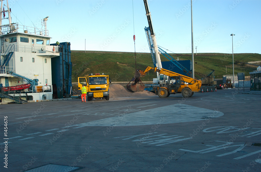 bulk cargo unloading