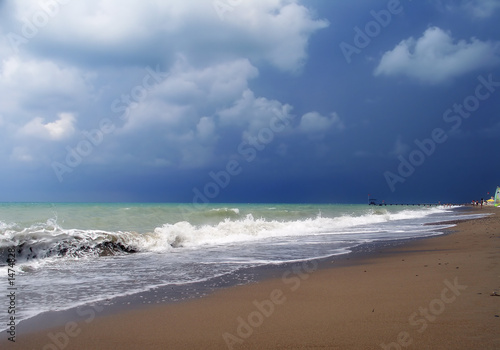 Fototapeta Naklejka Na Ścianę i Meble -  before a thunder-storm