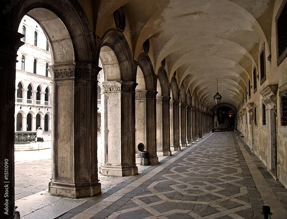 archway in a venetian palace