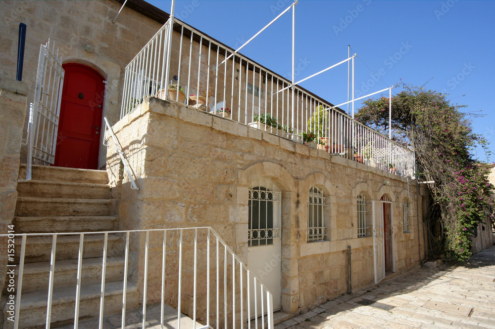 Fototapeta premium steps to old house in jerusalem
