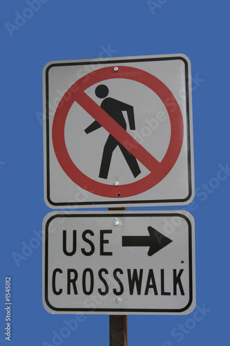 no pedestrians use crosswalk