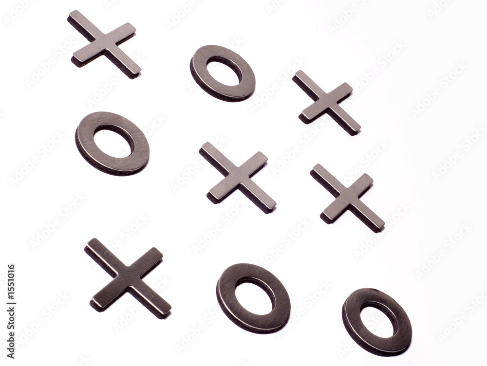 Obraz premium tic-tac-toe isolated on white background