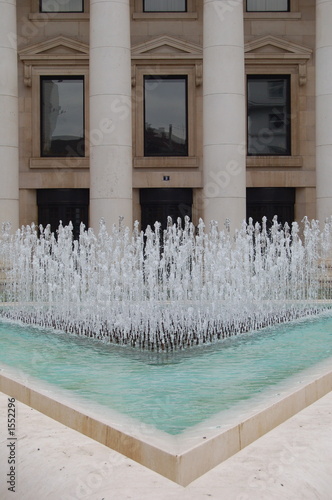 kroatische nationalbank (detail) photo