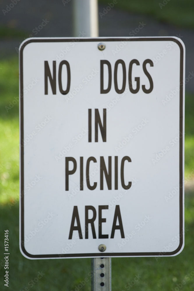 schild: no dogs in picnic area