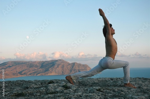 hatha-yoga: virabhadrasana