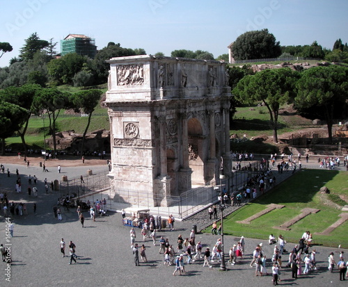 touristen - forum romanum, rom