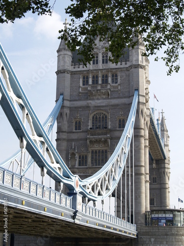 tower bridge