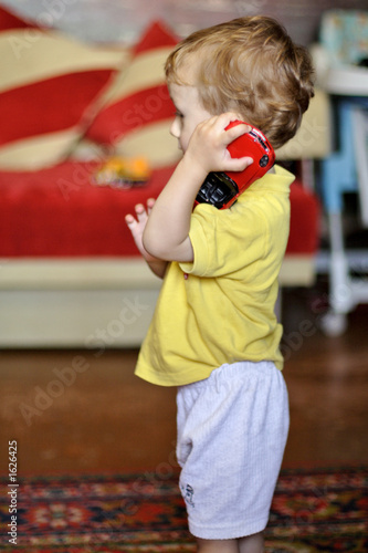 boy in yellow (18)