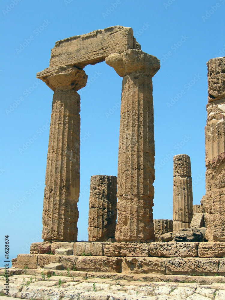 rovine del tempio greco