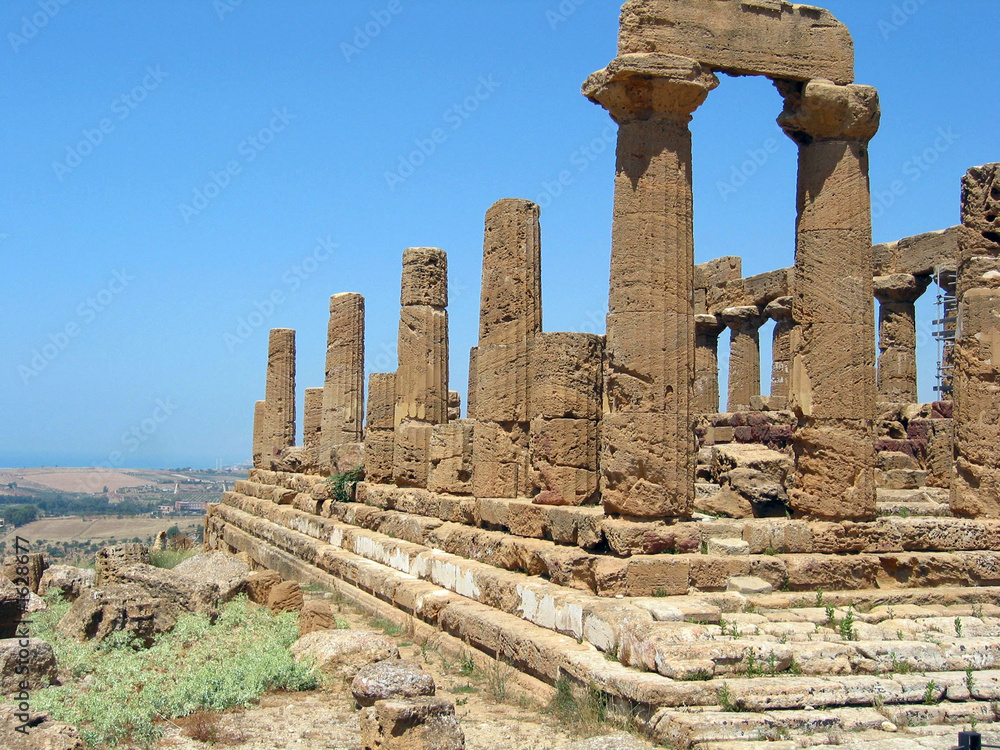 rovine di tempio greco