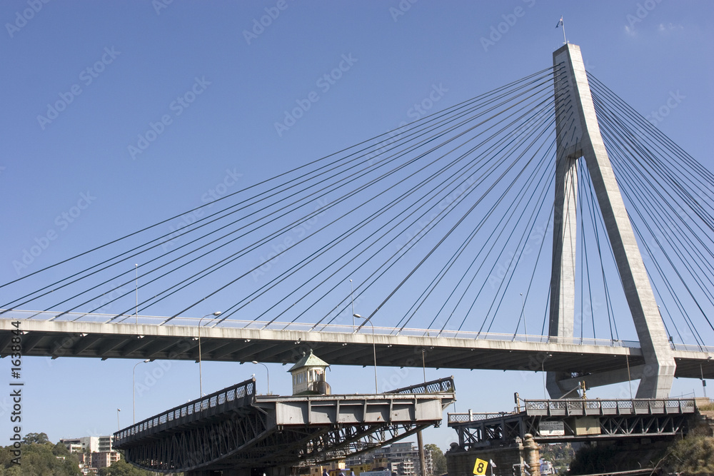 bridge old and new