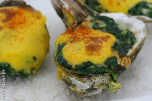 oysters rockefeller - close