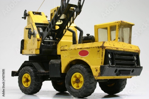 toy crane