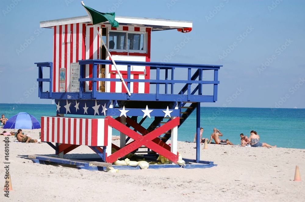 Fototapeta premium miami beach lifeguard stand