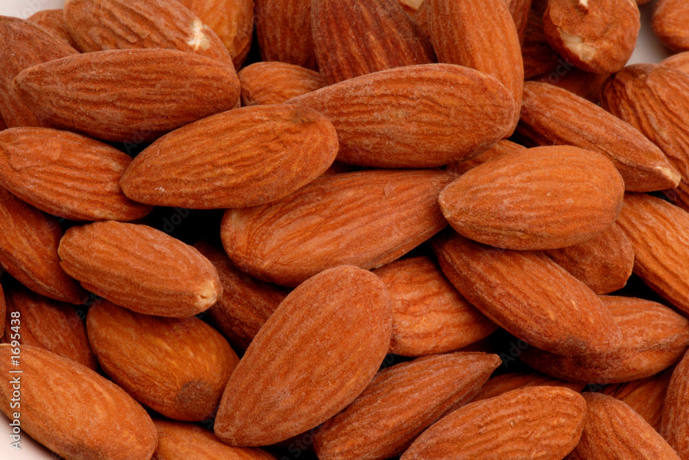 almonds 3 almonds 3