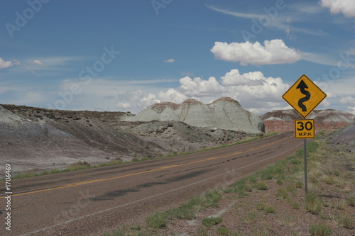 road to painted desert