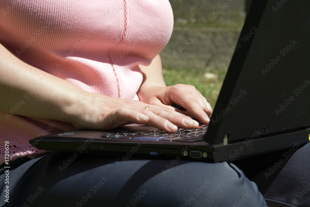 Naklejka premium working remotely