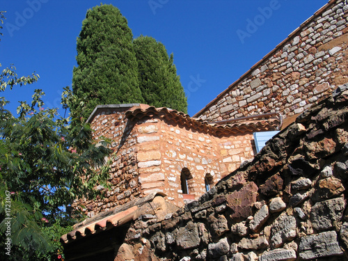 roussillon pierres sèches en lubéron