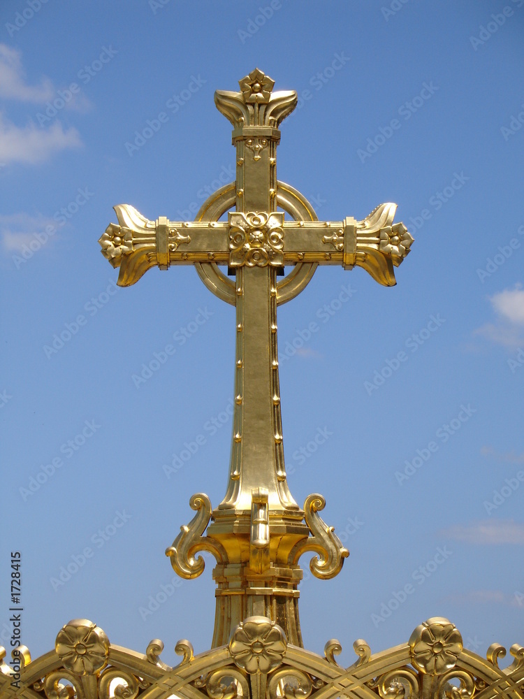 croix en or à lourdes