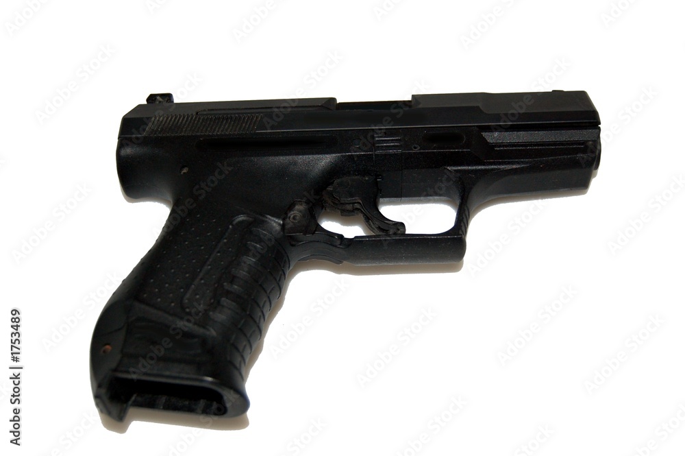 pistol pistol