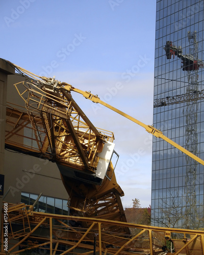 bellevue crane accident