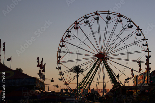 ferris wheell at sunset © James Insogna