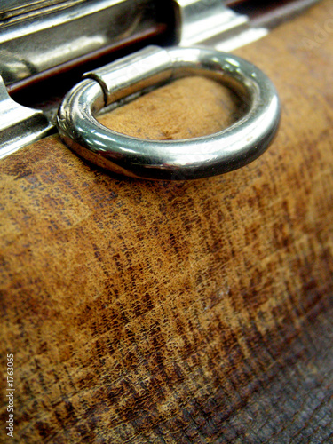 Fotografie lock of old traveling bag