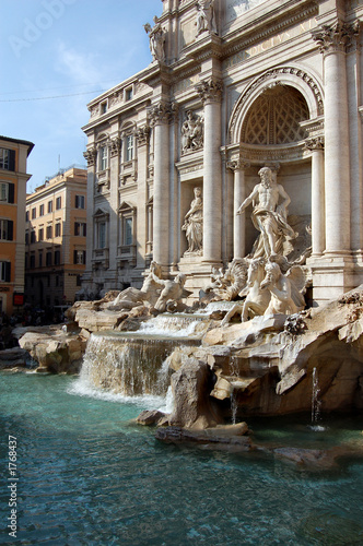 fontana di trevi