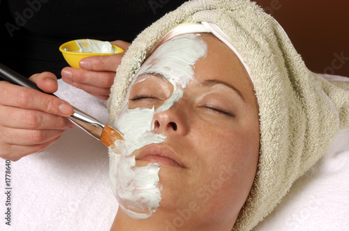spa salon facial masque application photo