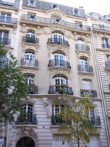 Wallpaper Mural immeuble Torontodigital.ca