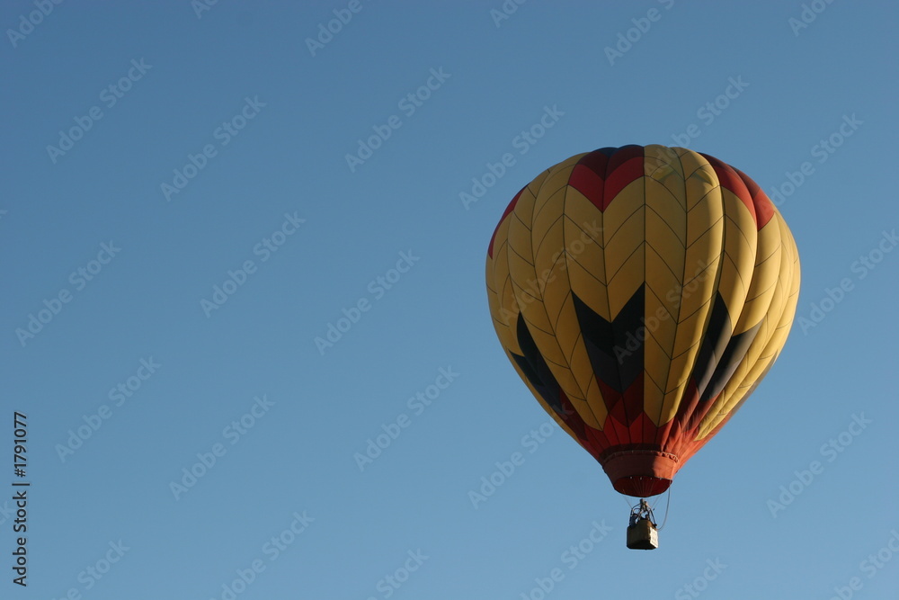 Fototapeta premium colorful hot air balloon
