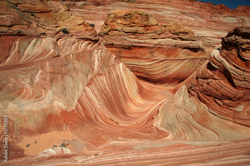 the wave standstone swirl