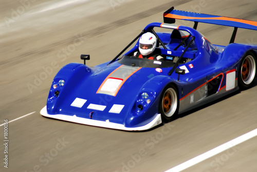blue racing car