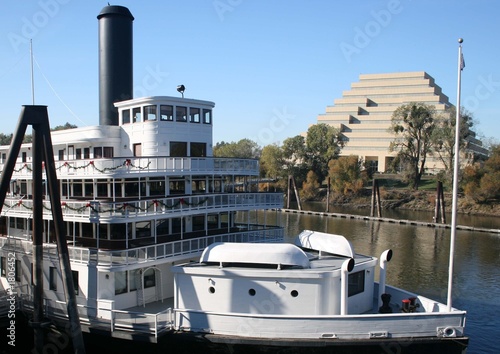 riverboat photo