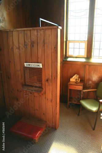 Canvas Print the catholic confessional