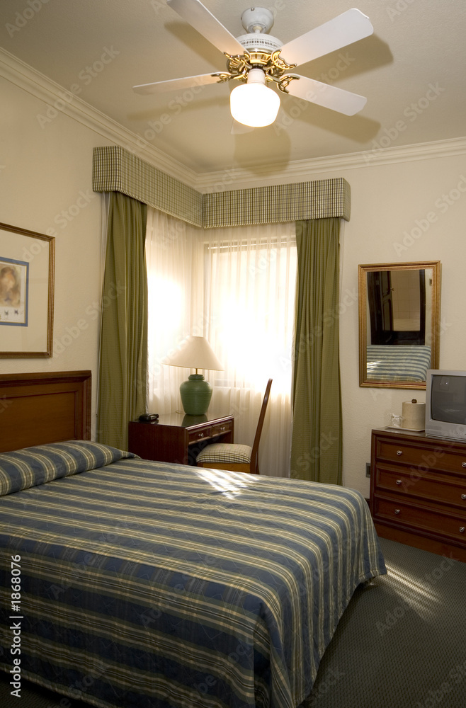 classic hotel room