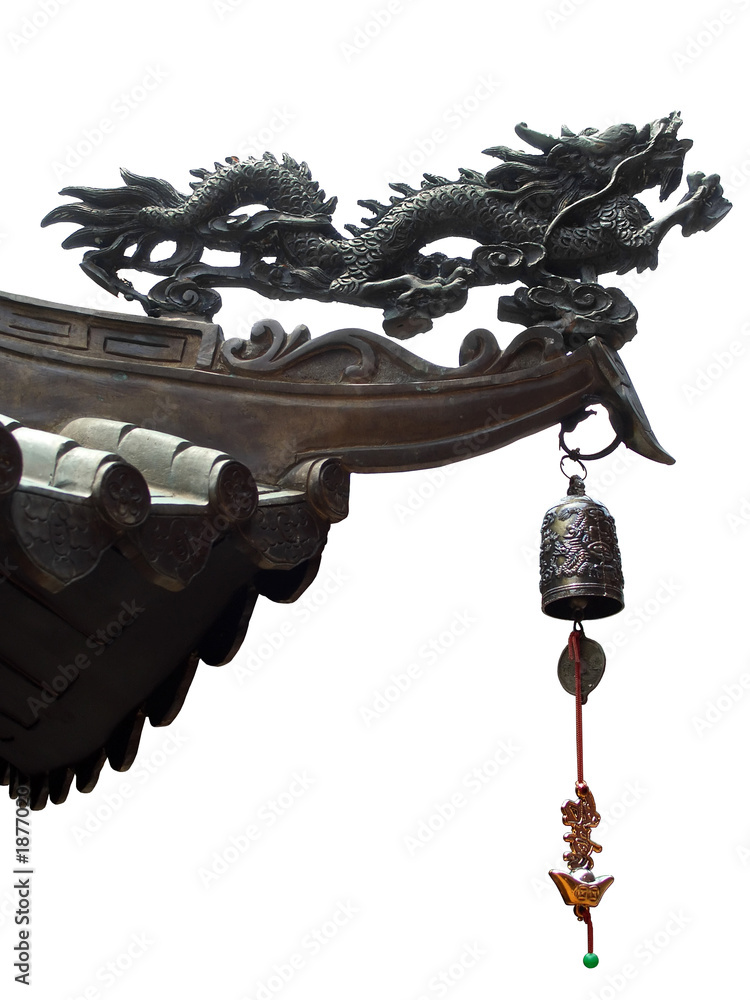 Naklejka premium isolated chinese dragon and bell