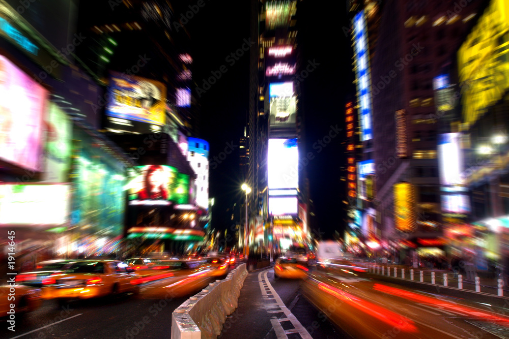 Naklejka premium Time Square w nocy na Manhattanie