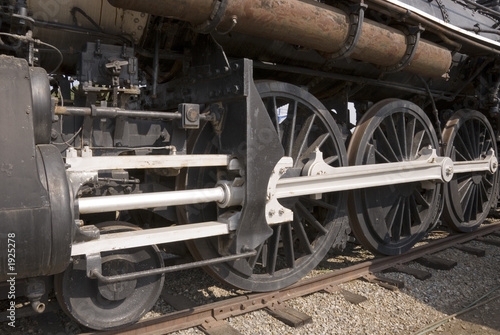 steam engine wheels © Steven Reed