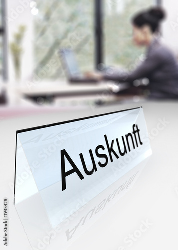 auskunft photo