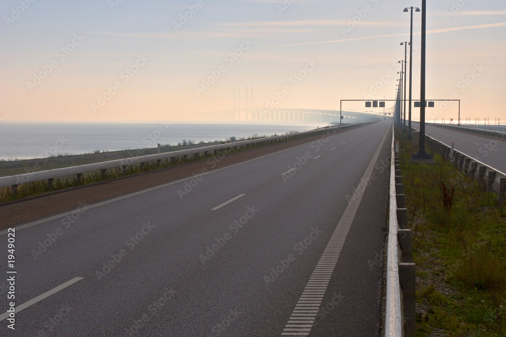 bridge between denmark and sweden