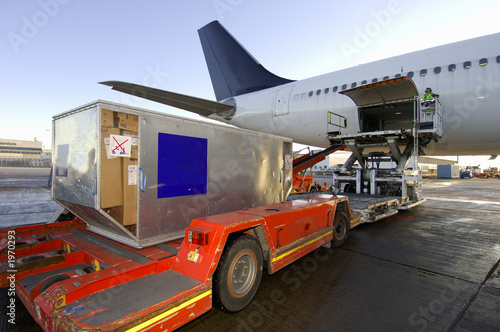 loading aircraft