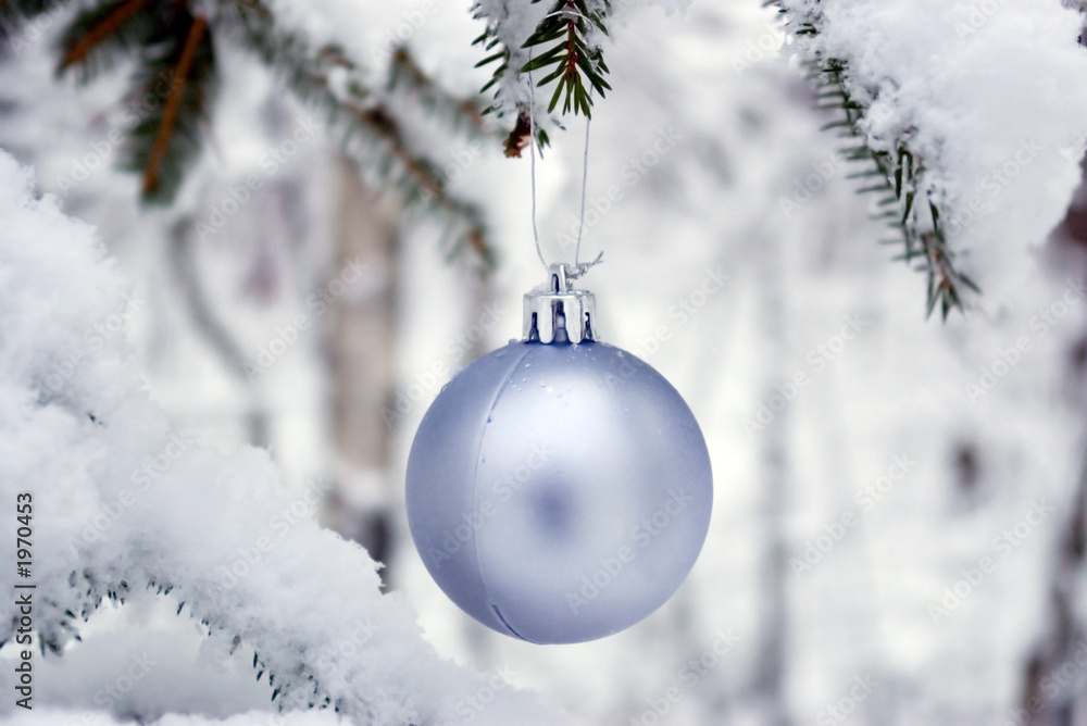 christmas tree decoration ball