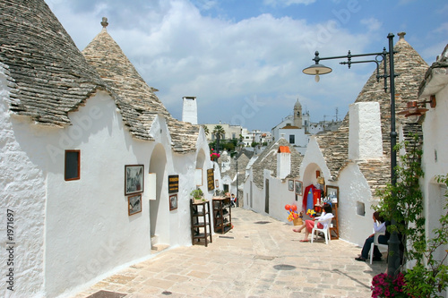 alberobello photo