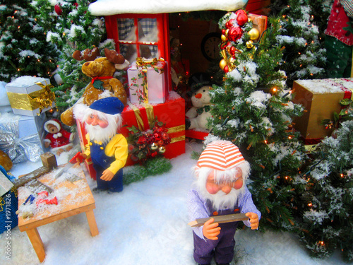 santa's workers