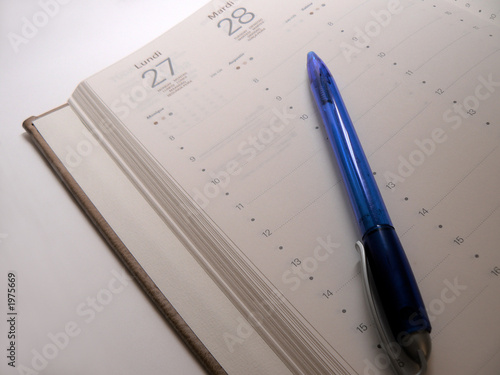 agenda et stylo