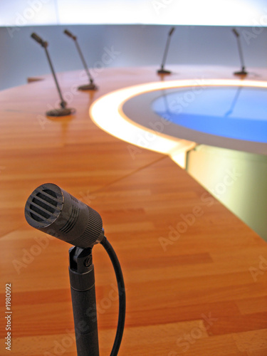 table journal tv