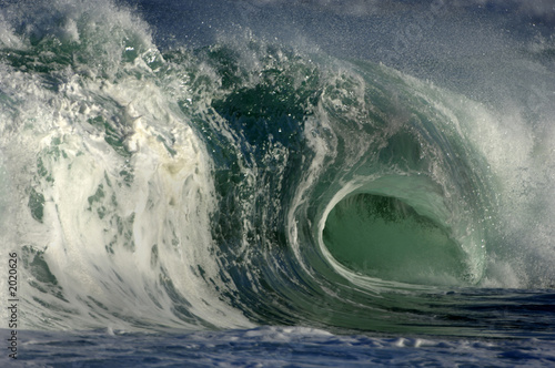 giant hollow breaking wave